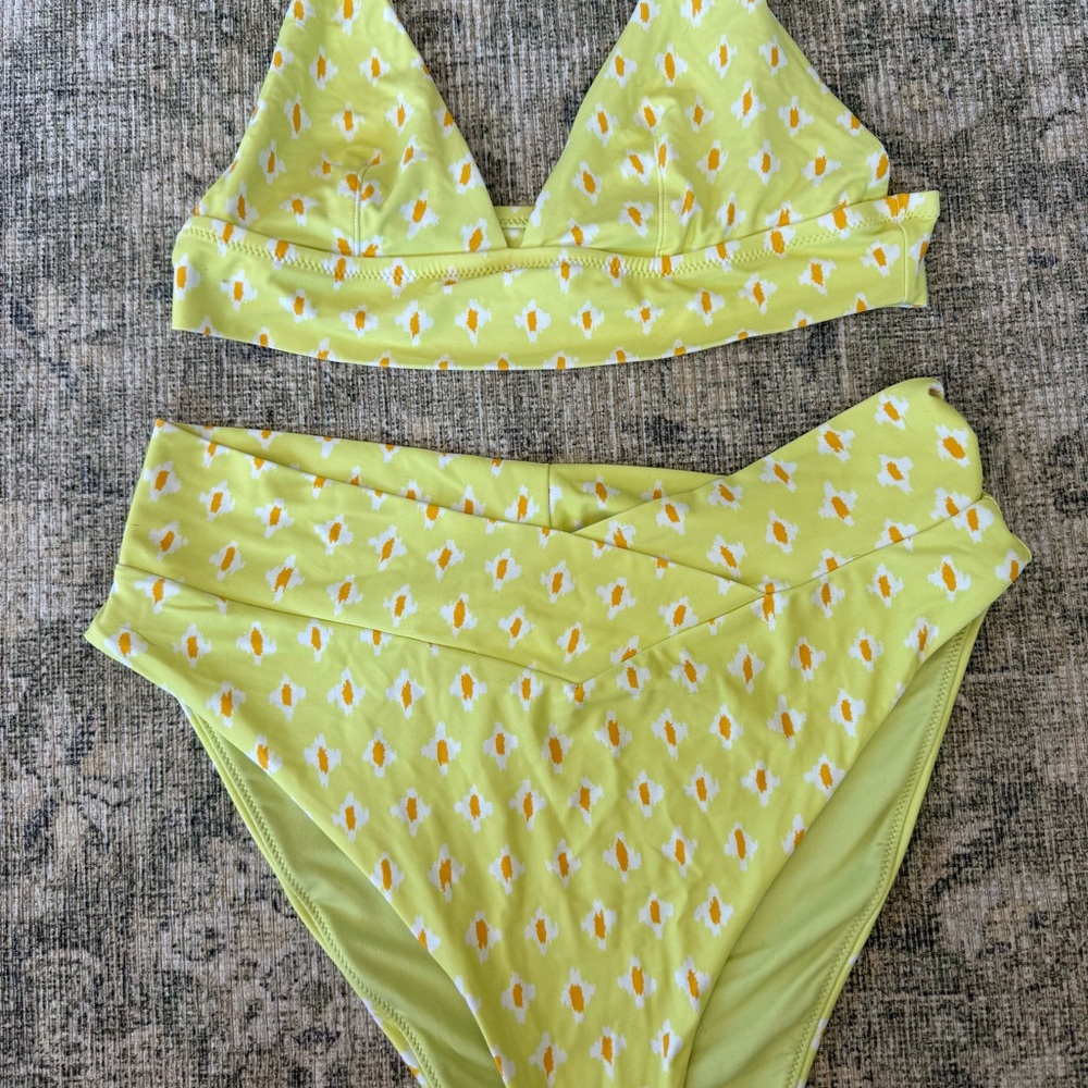Aerie Bikini Set Yellow Patterned Boho Western Crossover Colorful Summer Swim - Picture 3 of 9